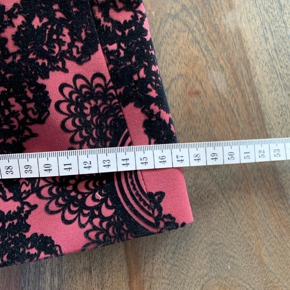 Twisted Tailor Blazer Men Sz 34R Black Burgundy Textured Velvet Dandy Old Money - Picture 14 of 16